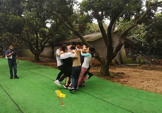 “挑戰(zhàn)自我，凝聚力量，熔煉一流團(tuán)隊(duì)” 廣東優(yōu)科檢測(cè)戶外拓展活動(dòng)